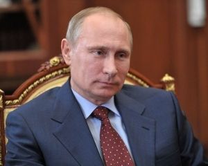 Путина высмеяли за решение подать в суд на Украину