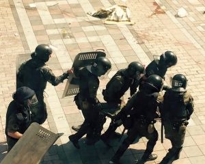 У милиционеров под Радой бросили гранату: есть тяжело раненые (ФОТО 18 )