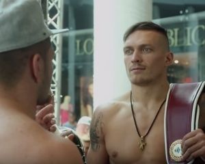 Соцсети подкололи Усика: Мюллера убил – следующий Фюрер (ФОТО, ВИДЕО, ОБНОВЛЕНО)