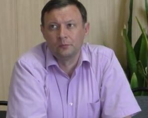 Российские силовики обыскали квартиру поэта, поддержавшего Украину (ВИДЕО)