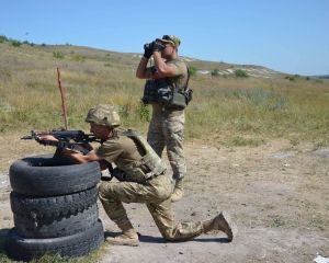 Боевики притихли