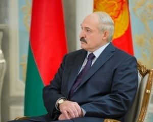 Лукашенко сказал плотнее закрыться от Украины