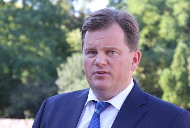 Губернатор Киевщины Мельничук уволен, за него взялась ГПУ