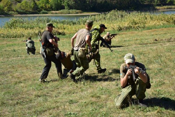 На Донбассе трое раненых и 6 обстрелов с начала режима