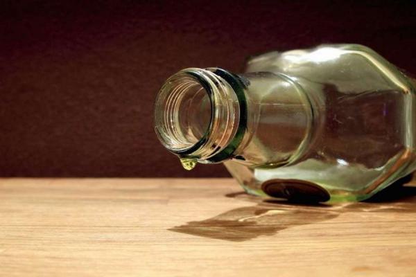 Сурогатний алкоголь в Україні: кількість померлих збільшилася до 37 осіб
