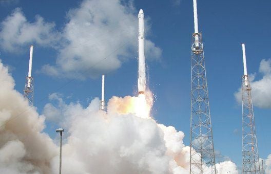 SpaceX запідозрила конкурентів у причетності до вибуху своєї ракети