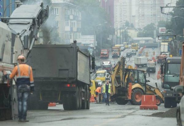 Ремонт доріг в Києві: скільки коштують нові траси
