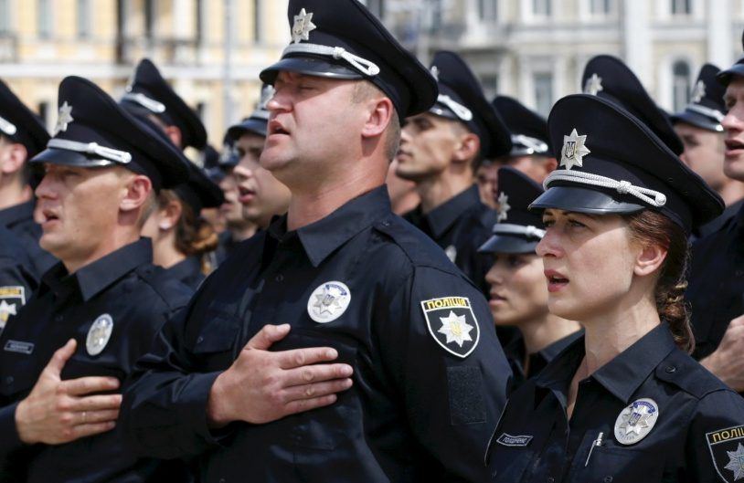 Атестація поліції: 5 тис. звільнених, майже 19 тис.