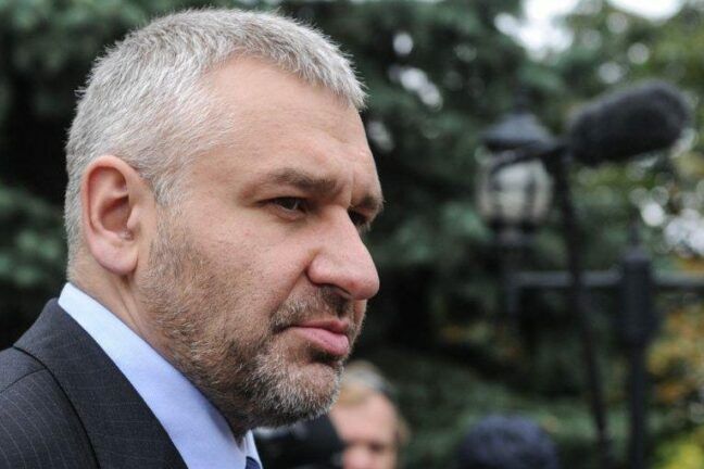 Нужно передать Сущенко денег и продуктов в тюрьму — адвокат Фейгин