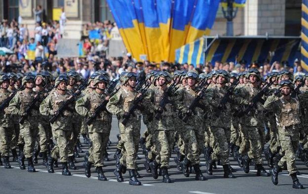 Баллада о пехоте: Минобороны показало силу армии Балада про піхоту: Міноборони показало силу армії