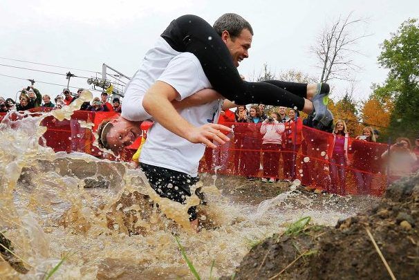 С женой на шее через 300 препятствий