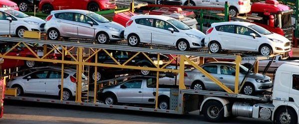 Нерастаможенные авто: полиция и ГФС начали охоту Нерозмитнені авто