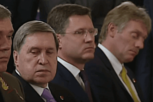Песков несколько раз заснул на выступлении Путина и Эрдогана
