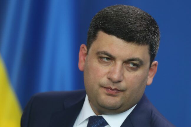 Минимальные пенсии повысят на 10% с 1 декабря — Гройсман