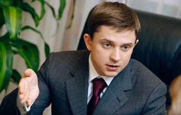 Олесь Довгий