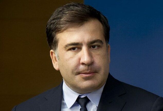Декларації найвпливовіших осіб у регіонах: скільки заробили чиновники у 2015-му (Інфографіка)