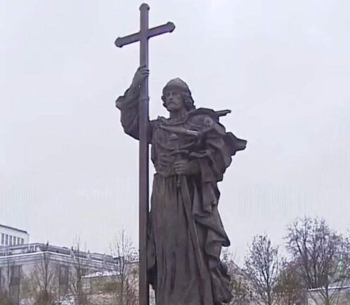 Пам'ятник Володимиру у Москві