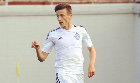 18-летний футболист Динамо стал русским и перешел в Зенит