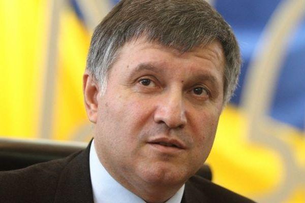 Раді пропонують звільнити Авакова