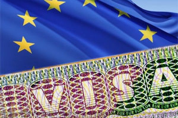 Українцям спростять отримання віз в ще одну країну Європи