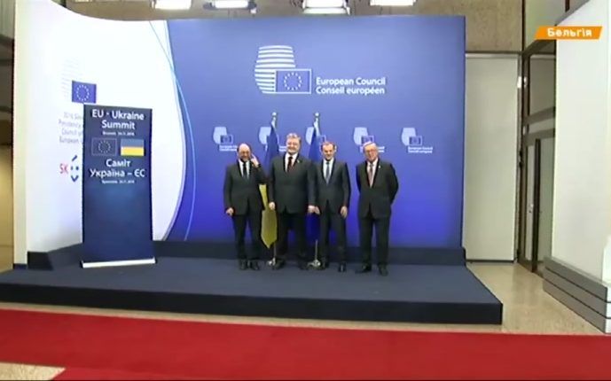 Украина получит безвиз с ЕС в декабре