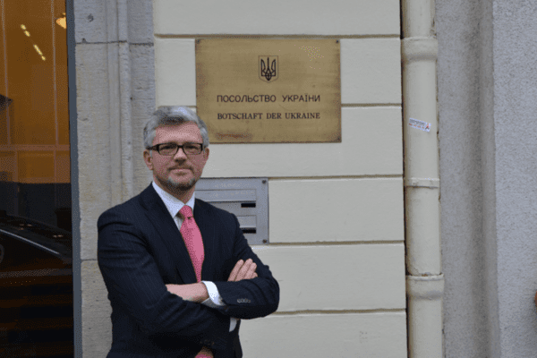 Посол в ФРН розповів, коли українці відчують позитивні зміни