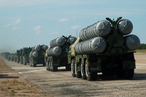Ракетні навчання в Криму: небезпечні зони зменшено ЗРС С-300 Фаворит