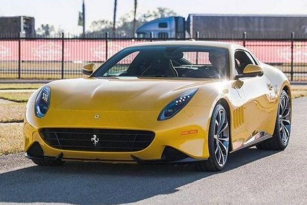 Він такий один: Ferrari SP275 RW Competizione