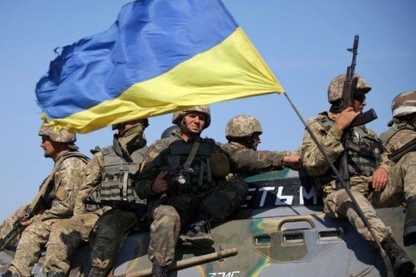 Военным разрешили разрывать контракт с ВСУ во время АТО