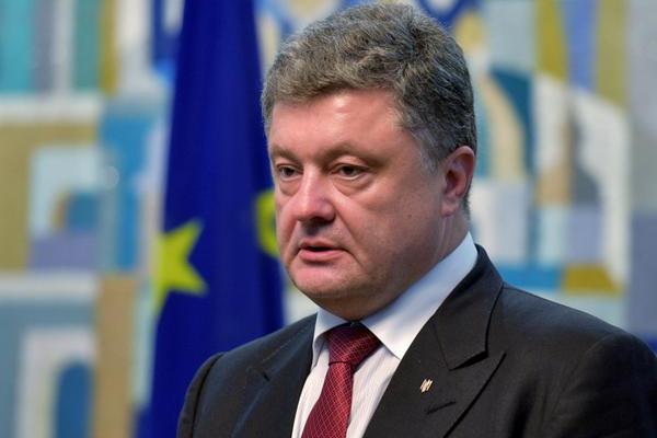 Порошенко о приостановке безвиза: Компромисс найден