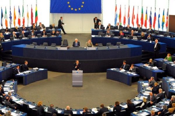 ЕС вводит защиту от злоупотреблений Украиной безвизовым режимом