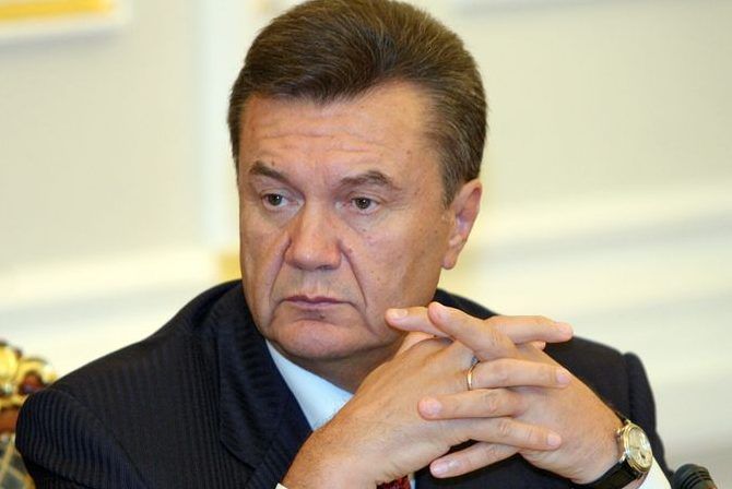 Янукович остался без денег из-за Швейцарии Віктор Янукович