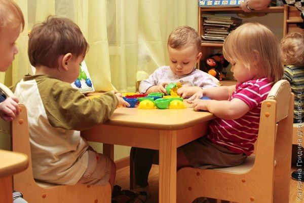 Продукты без сертификатов, минимум мяса: как кормят детей в детсадах