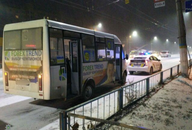 Маршрутка в Житомире переехала 9-летнего мальчика