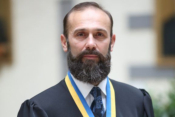 Суддя Ємельянов