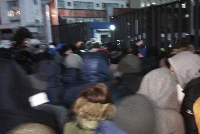 К черту этот футбол: жесткая давка фанатов на Олимпийском