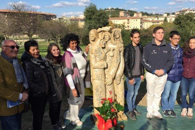 Відкриття пам'ятника жертвам голодомору