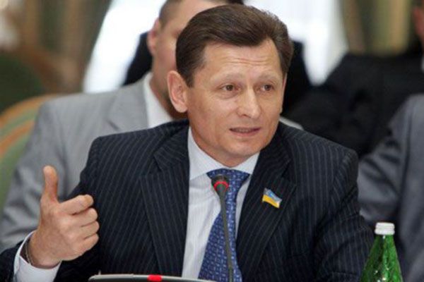 Міненерго повинно терміново підвищити ціну вугілля на державних шахтах до ринкового рівня – Волинець