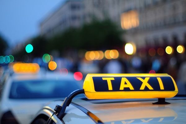 Новорічна подорож п таксі