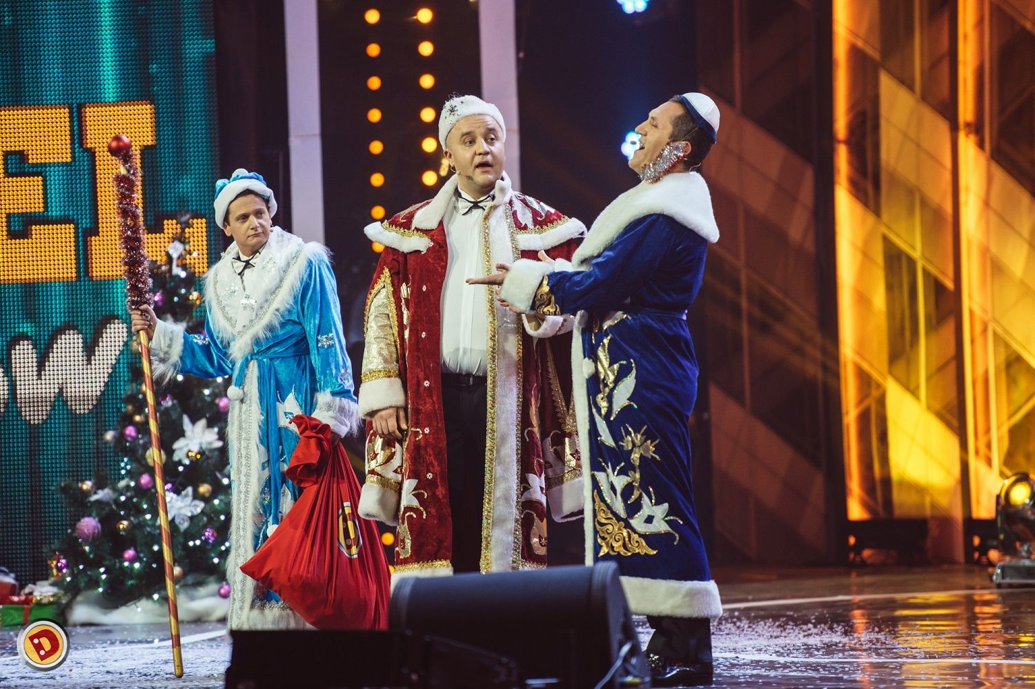 Перемога в Лізі чемпіонів і висадка на Марс: новорічні побажання від звичайних українців Дизель Шоу