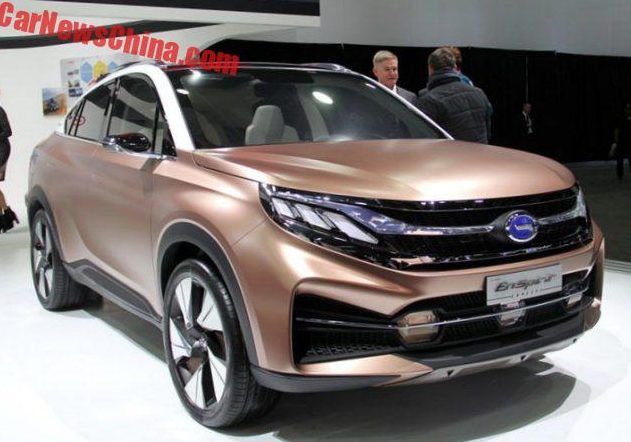 Китайський кабріолет з деревом у салоні Авто