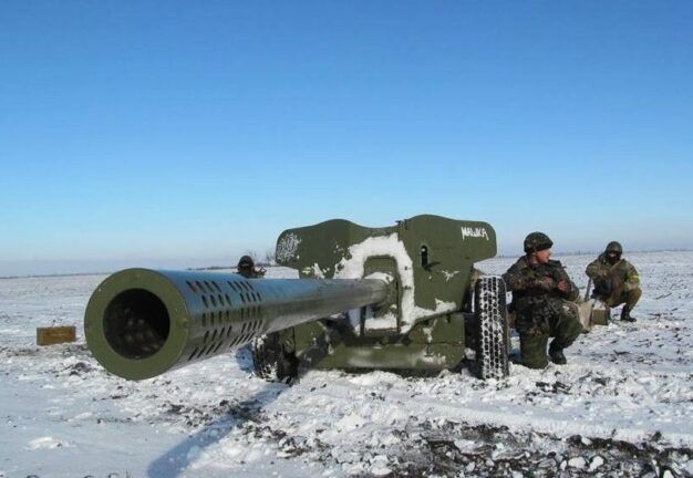 Боевики штурмуют украинские позиции на Донбассе — есть тяжелые потери