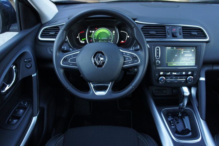 Тест-драйв Renault Kadjar: секрети економічного “дизеля” Фото 12