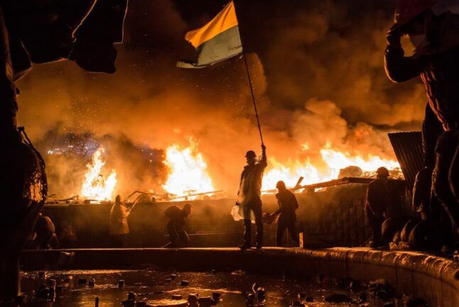Москва устраивает новую “революцию” в Украине