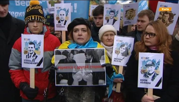 3 года арестов, обысков и преследований — в Украине вспоминают начало оккупации Крыма