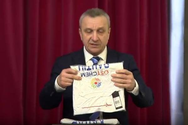 Динамо вручило новичкам футболки с бирками. Игроки вернули их в магазин