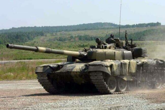 Боевики обстреляли из танков украинский пост СЦКК