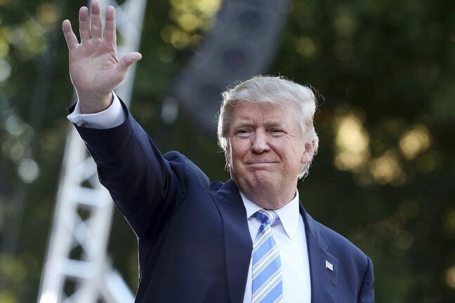 ФБР подозревает Трампа в связях с российским банком