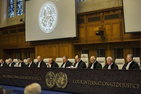 Почему Украина не выиграет суд в Гааге