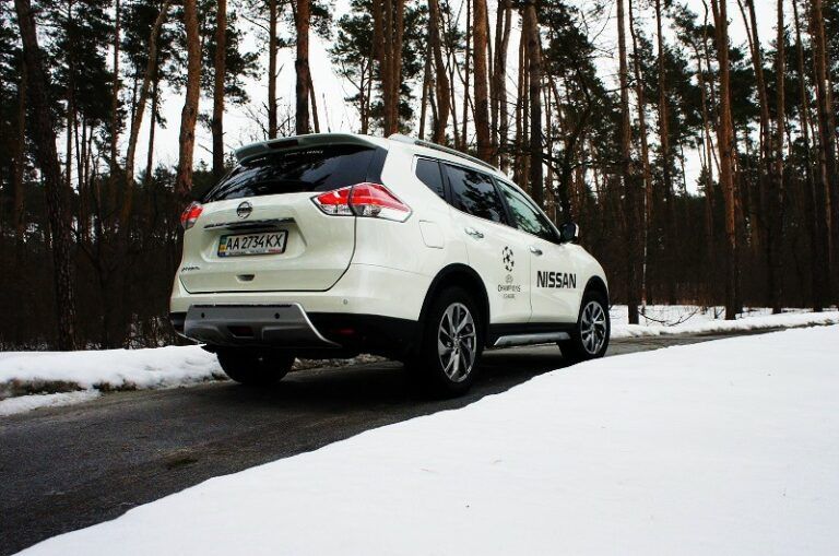 Тест-драйв Nissan X-Trail: економлячи на паливі Фото 9